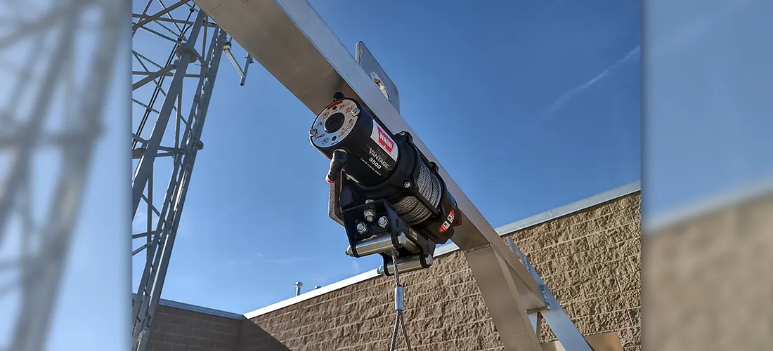 Bio-Barge II Work Platforms Warn Wench