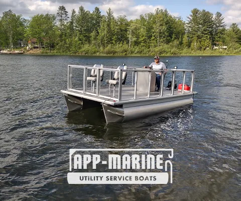 UTL-14R™ Commercial Pontoon Boat