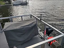UTL-14R&trade; Commercial Pontoon Boat