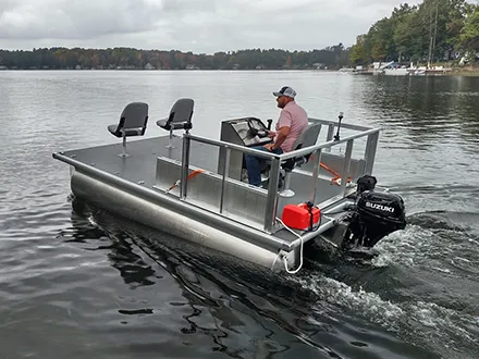 UTL-14™ Sports Pontoon Boat