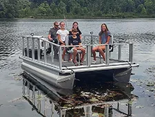 UTL-14R&trade; Sport Pontoon Boat